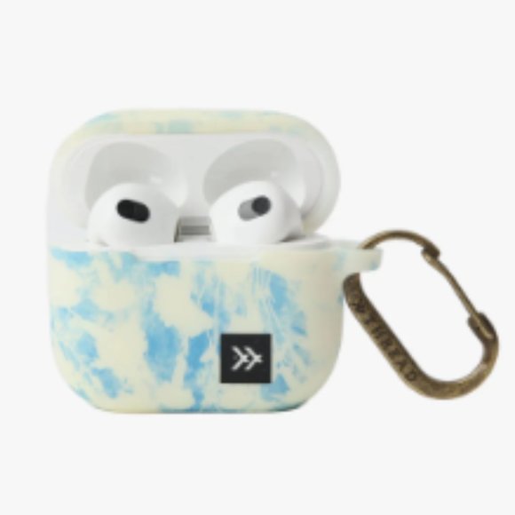 Thread Wallets - Lexie Airpods Case - Picture 2 of 3